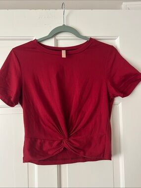 Women's Red Twist-Front Short Sleeve Top